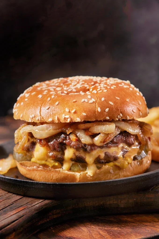 Grilled Onion Burger